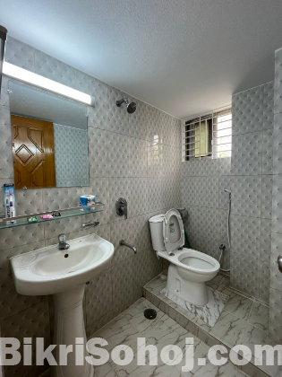 Furnished 1BHK Apartment for Rent in Bashundhara R/A,Dhaka